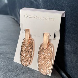 Kendra Scott Aragon Filigree drop earrings